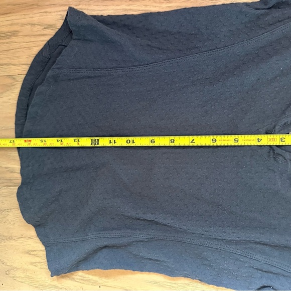 Free People Charcoal Blouse with Lace Detail, Size Small, EUC - Picture 9 of 9